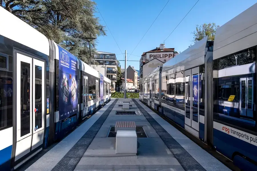 Sur le terrain, à vos côtés, pour redynamiser le commerce de centre-ville